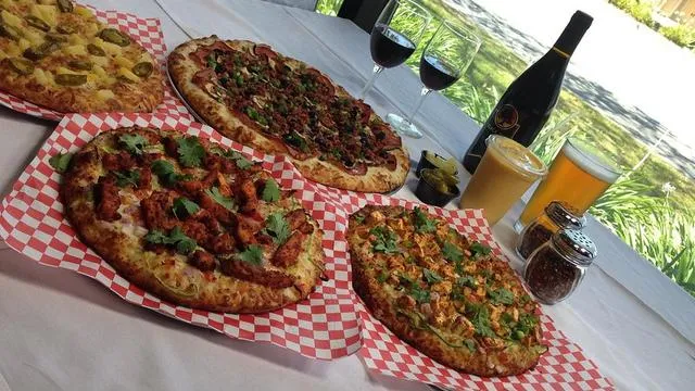 Bombay Pizza House
