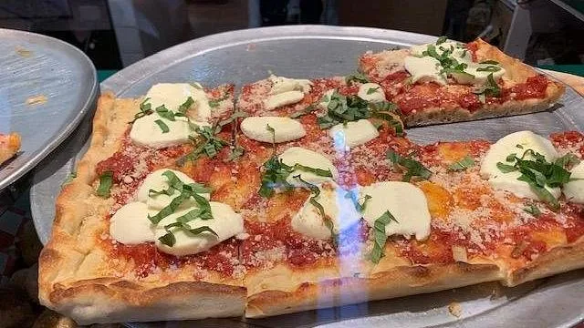 Classico Pizzeria