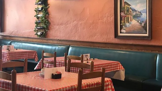 Gio's Italian Restaurant