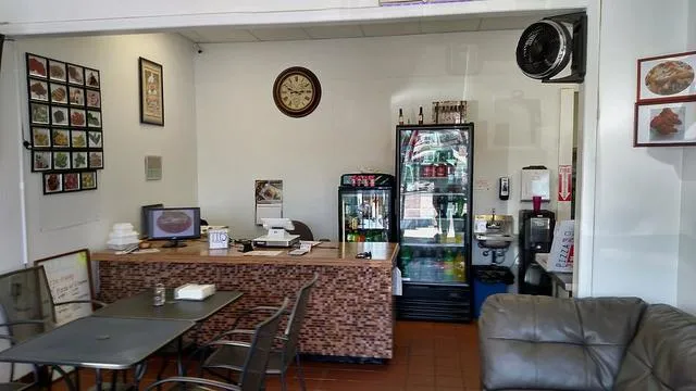 Monavala Pizza