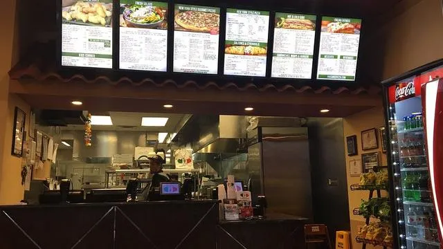 Paisano's Pizza