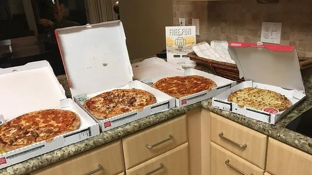Papa Johns Pizza