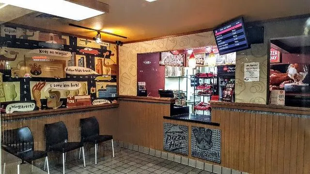Pizza Hut
