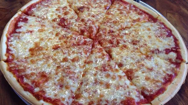 Santo's Pizza