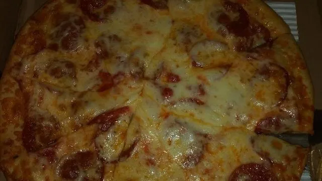 Topshelf Pizza & Pub
