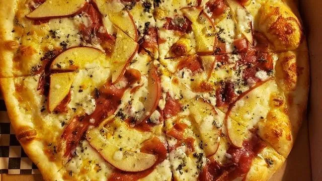 Wicked Pies Pizzeria